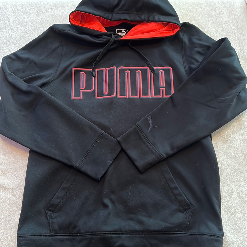 LAST CALL! Men’s Puma Hoodie Size S